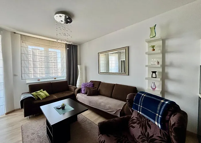 Apartmán Cozy, Beautiful View - 1 Stop By Train To Old Town Bratislava