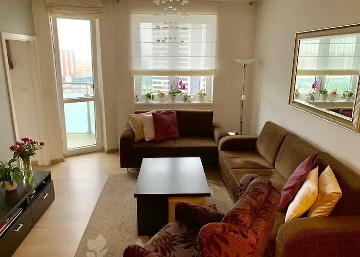 Cozy, Beautiful View - 1 Stop By Train To Old Town Apartament Bratysława