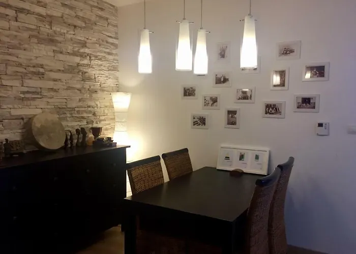 Cozy, Beautiful View - 1 Stop By Train To Old Town Apartament Bratysława