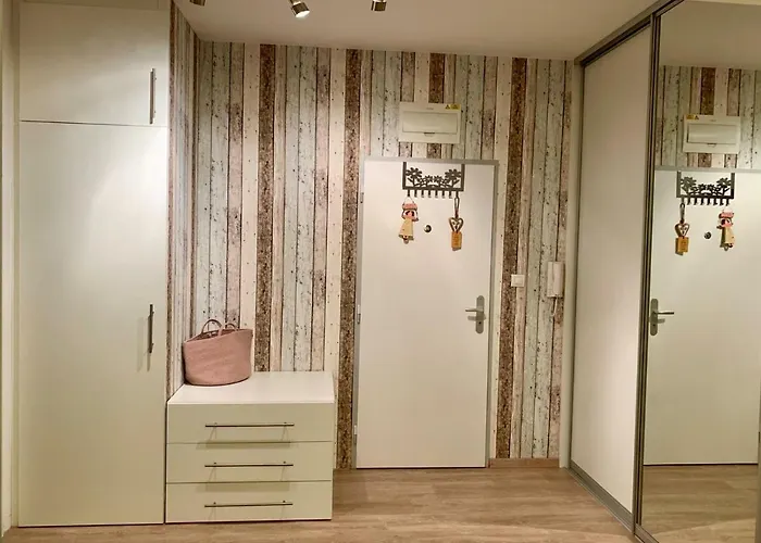 Cozy, Beautiful View - 1 Stop By Train To Old Town Apartmán Bratislava